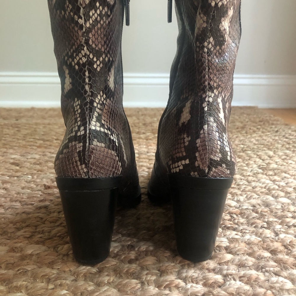 Vince Camuto Gravana Knee High Boots. Size 7.5 - Picture 11 of 15